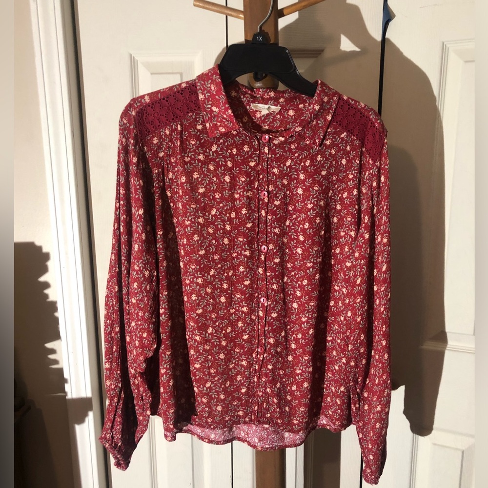 Easel Red Floral Blouse